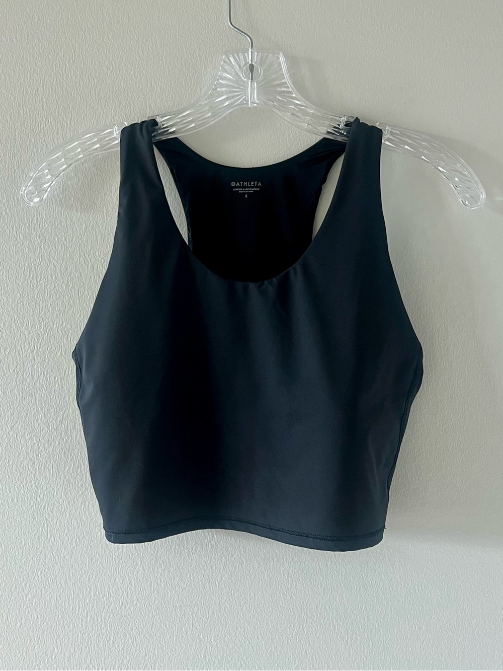 Athleta Ultimate Crop sports bra top